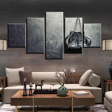 Tableau boxe 5 pièces représentant une paire de gants suspendus au mur