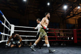 Gants de boxe pro Esprit Boxe utilisés lors de combat pro officiel en Suisse