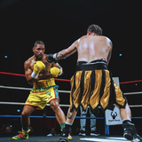 Coins de ring tricolores pour le combat de Leonardo Mosquea