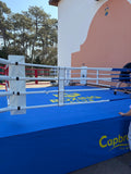 Montage en cours d'un ring de boxe de compétition (Loisir, amateur et professionnel)