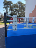 Montage en cours d'un ring de boxe de compétition (Loisir, amateur et professionnel)