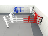 Platines murales d'un ring de boxe d'angle, cordes ancrées au mur