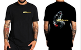 T-shirt noir MMA Michael Jackson avec logo or sur le cœur et graphisme Michael Jackson en costume avec gants de boxe rouge au dos.