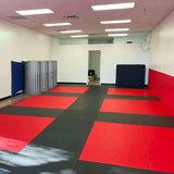 Tatamis jjb au sol dans une nouvelle salle - magnifique calepinage