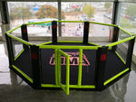 Cage MMA au sol avec personnalisation
