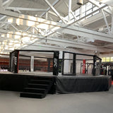 Cage MMA (sur podium) dans grande salle