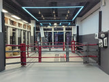 Ring coulissant dans club de boxe
